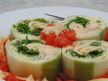 Rondelli mussarela rúcula e tomate seco